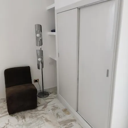 Trani Residence 公寓 *