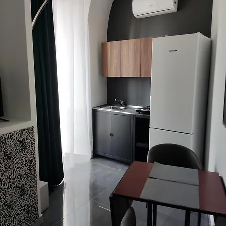 Trani Residence 아파트 *